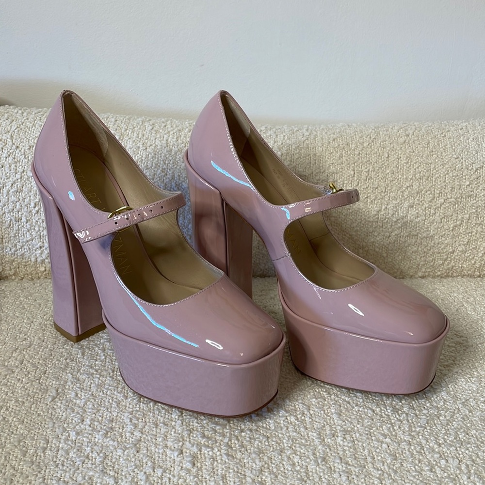 STUART WEITZMAN Platform Mary Janes.